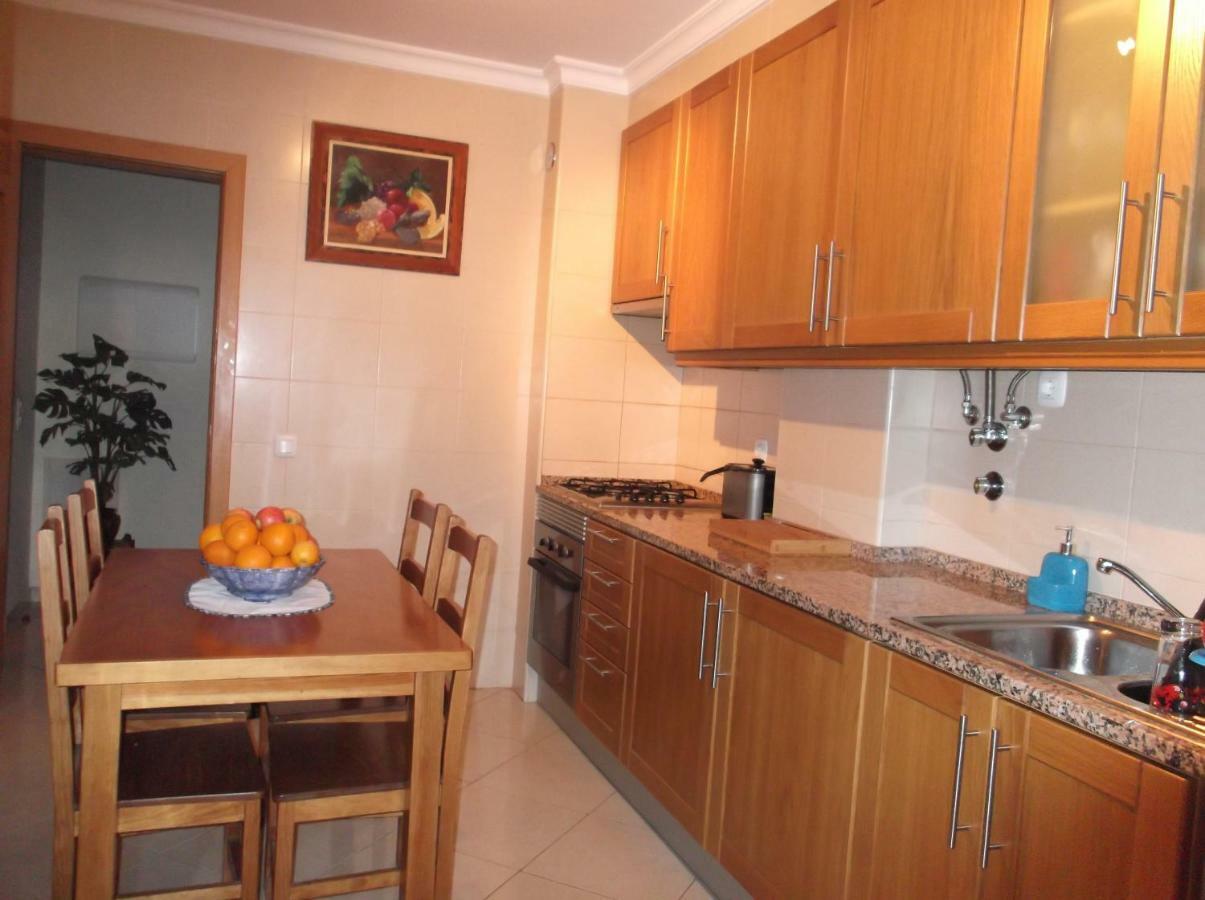 Apartamento T1 Canto Dos Poetas Тавіра Екстер'єр фото